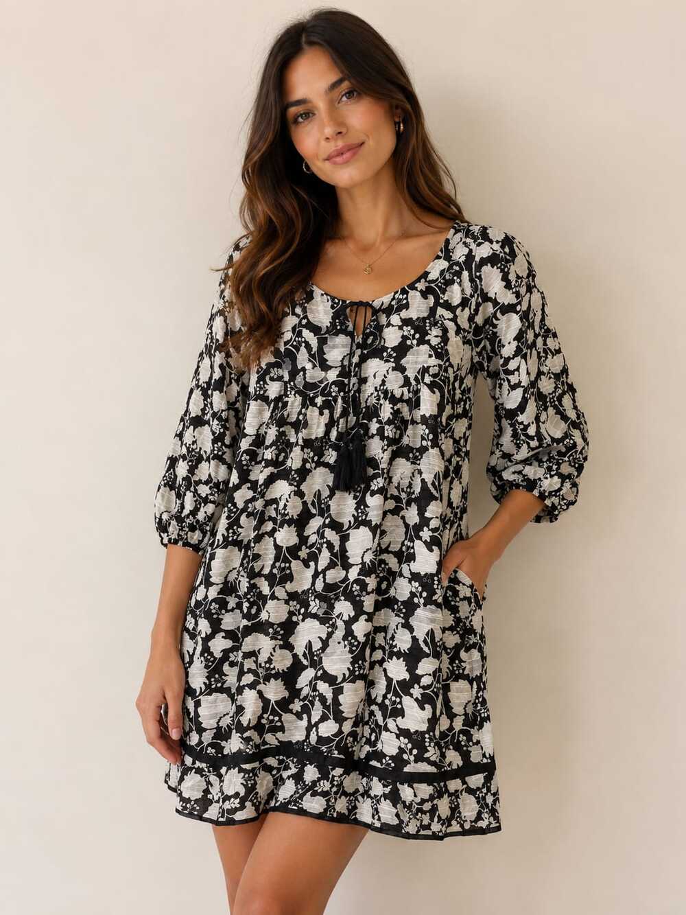 Studio Park Women’s Black White Floral Peasant Blouse Size Large Boho Top